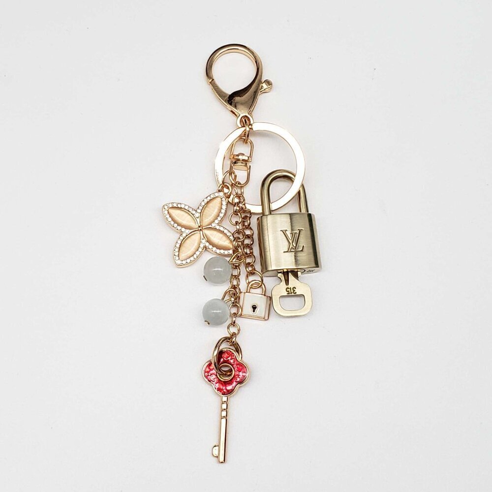 Authentic Louis Vuitton Gold Lock 🔒 Keychain Bag Unbranded Charm LV - Picture 7 of 9